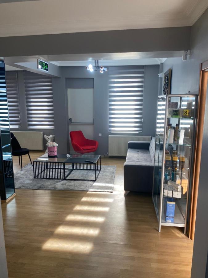 بيوكجكمجة Beauty Palace Clinic Beylikduzu Estetik المظهر الخارجي الصورة
